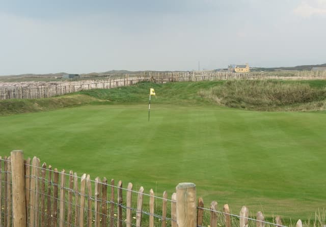 Wales golf